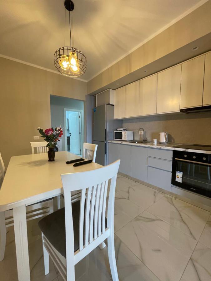 Modern Beachfront Apartments Saranda Extérieur photo