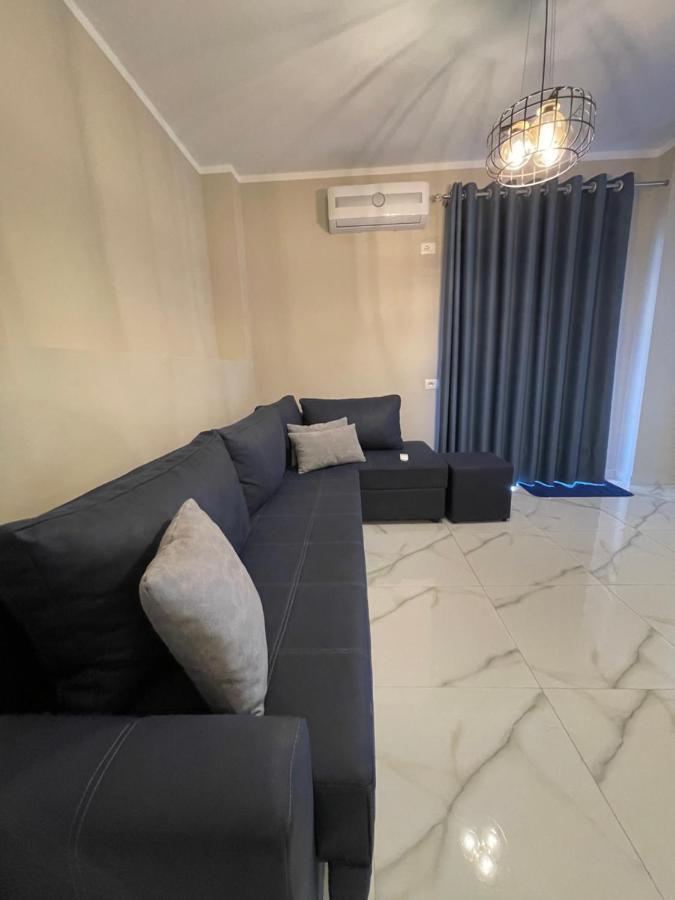Modern Beachfront Apartments Saranda Extérieur photo