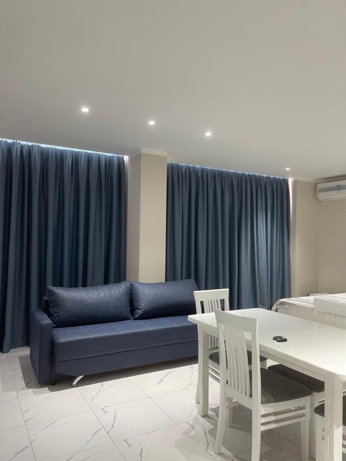 Modern Beachfront Apartments Saranda Extérieur photo